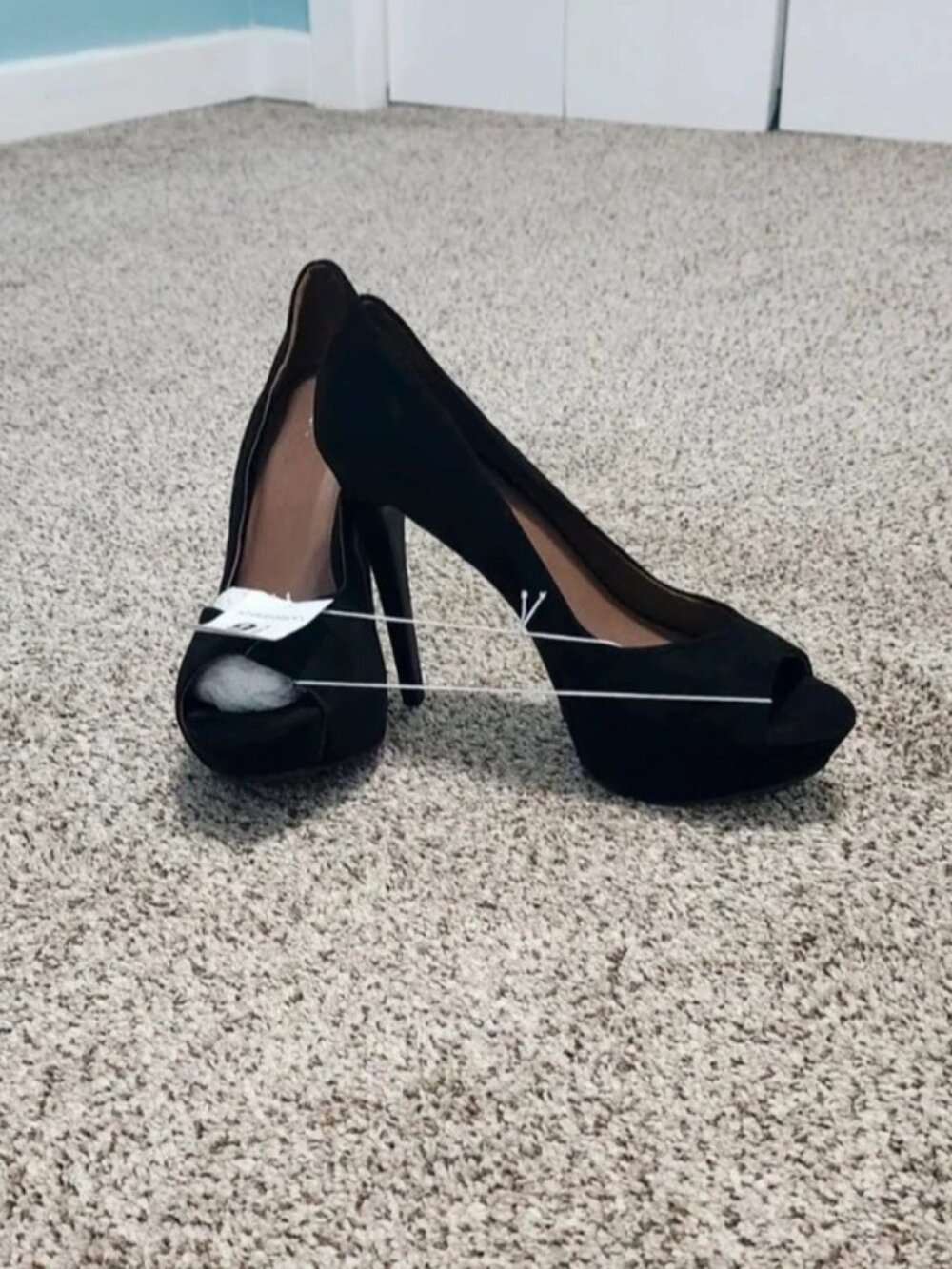 Xhilaration Liora Black Faux Suede Platform Peep Toe Heels 9.5